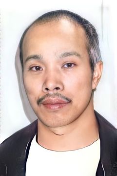 James Ha Chim-Si interpreta Thug
