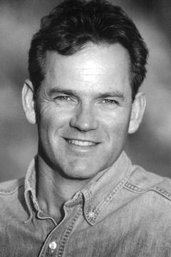 Craig Reay interpreta Jim