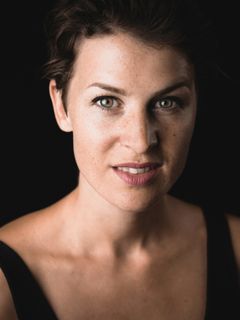 Miriam Morgenstern interpreta Leonie Winter