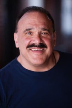 Ted Arcidi interpreta Tommy
