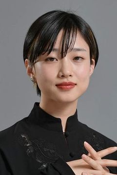 Yumi Kawai interpreta Haruko Narimiya