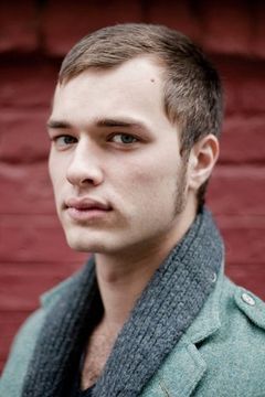 Louka Meliava interpreta Tristan