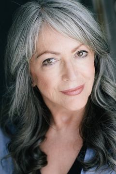 Althea McAdam interpreta Church Wife