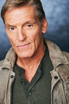 Greg Allan Martin interpreta Lucas