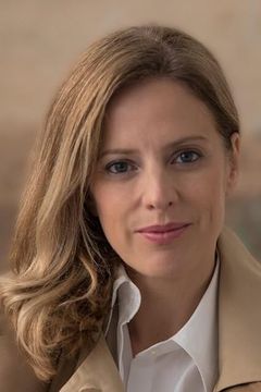 María Molins interpreta Marina