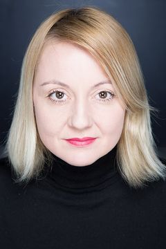 Alina Berzunțeanu interpreta Gabriela
