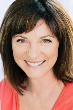 Kathryn Dobbs interpreta School Teacher