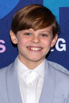 Nicholas Crovetti interpreta Max Wright
