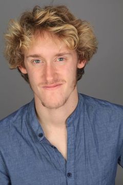 Nick Golterman interpreta Bailiff guard