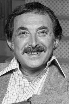 Bill Macy interpreta Ernie