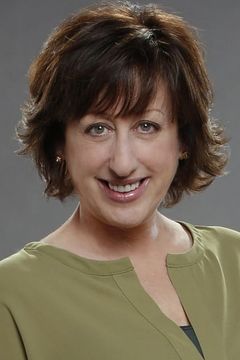 Beth Hall interpreta Wendy Harris