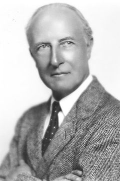 Arnold Lucy interpreta Kantorek