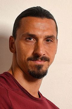 Zlatan Ibrahimović interpreta Antivirus