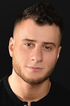 Maxwell Friedman interpreta Lance