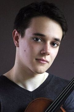 Nicholas Pappone interpreta Little Boy on Plane