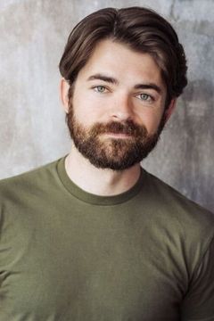 Liam Bradford interpreta Gambler