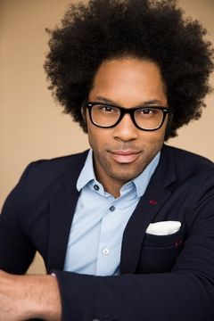 Johnathan Fernandez interpreta Nick Lott