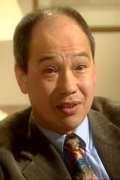 David Yip interpreta Chuck Lee