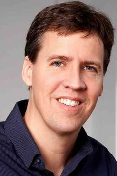 Jeff Kinney interpreta Mr. Jonathon Hills