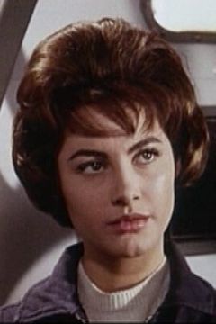 Gabriella Farinon interpreta (uncredited)
