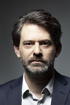 Giannos Perlegas interpreta Nikitas Gkekas