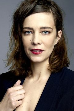 Céline Sallette interpreta Secretary
