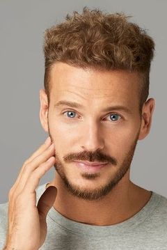 M. Pokora interpreta (voice) (uncredited)