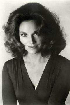 Lee Meriwether interpreta The Catwoman / Kitka