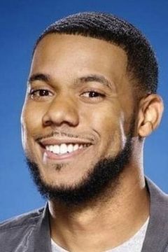 Clayton English interpreta Grills