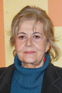 Betti Pedrazzi interpreta Angela