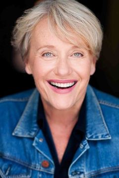 Elizabeth Alexander interpreta Older Dora