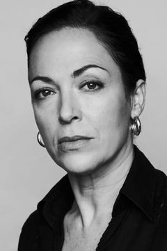 Cristina de Inza interpreta Beatriz de León y Loynaz