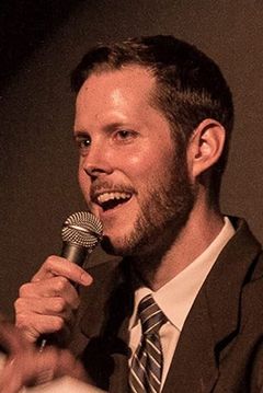 John Paul Rice interpreta Pvt. John Henry (uncredited)