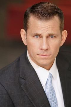 Joe W Nowland interpreta Mr. Goldman