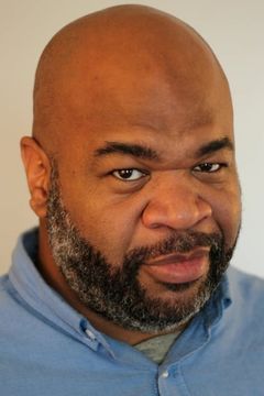 Alphaeus Green, Jr. interpreta Owner