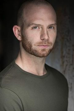 Conor Boru interpreta State Police