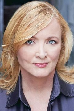Carolyn Scott interpreta Nurse