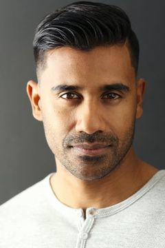 Dilan Jay interpreta Nolan Cooray