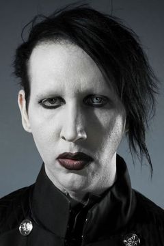 Marilyn Manson interpreta Voice of Smiling Man (voice)