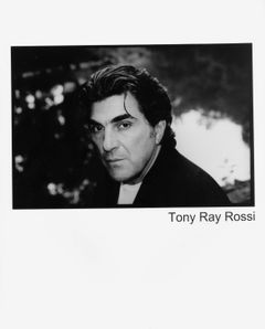 Tony Ray Rossi interpreta Wiseguy