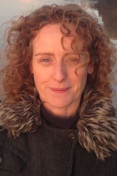 Briana Corrigan interpreta Casino Prostitute