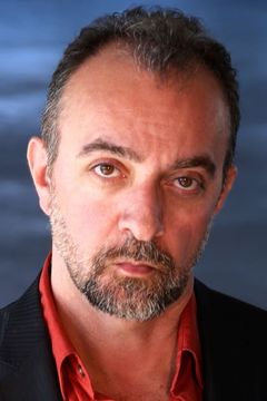 Michael Peter Bolus interpreta Mourner at Death Feast
