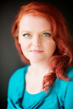 Melissa McMeekin interpreta Hooker
