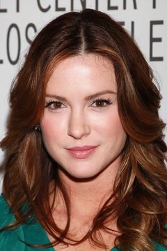 Danneel Ackles interpreta Erica