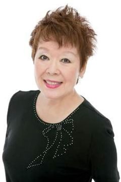 Minori Matsushima interpreta Tsuru