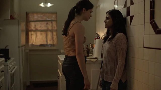 Una scena tratta dal film Sorelle di sangue