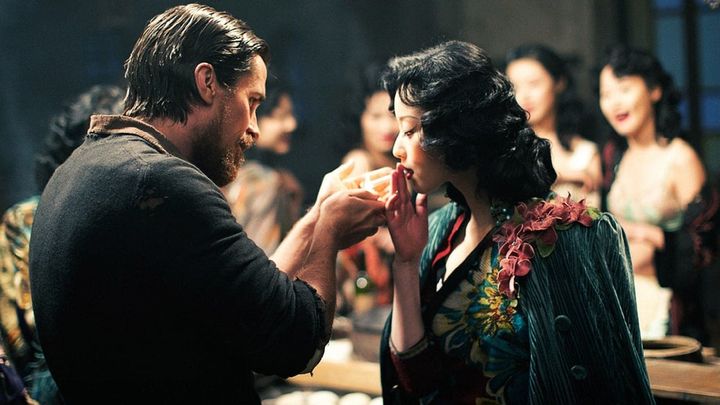 Una scena tratta dal film I fiori della guerra