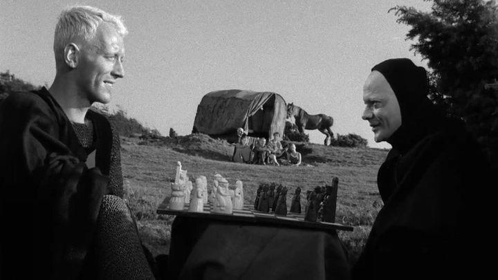 Una scena tratta dal film Il settimo sigillo