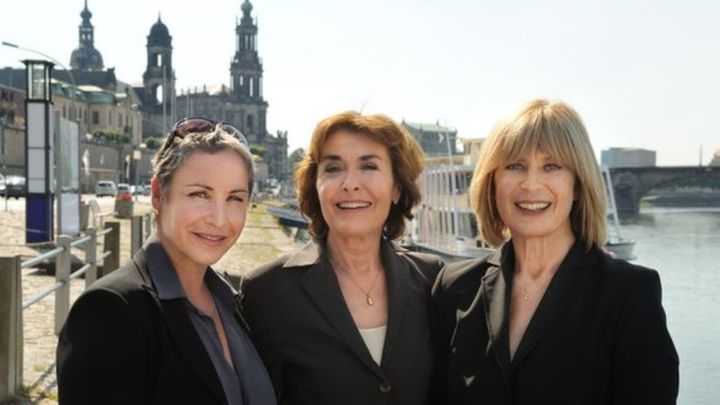 Una scena tratta dal film Tre cuori in cucina