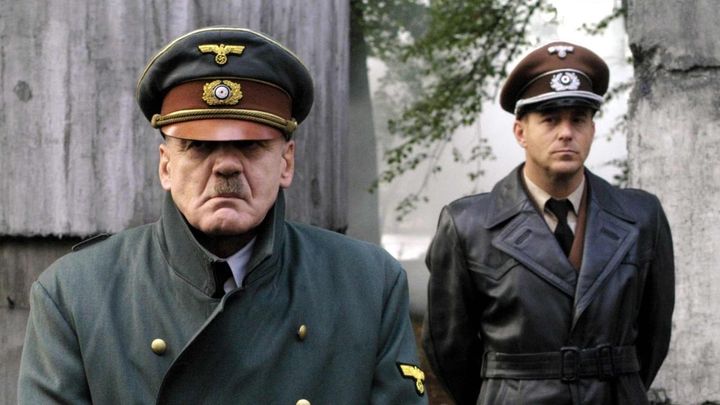 Una scena tratta dal film La caduta - Gli ultimi giorni di Hitler